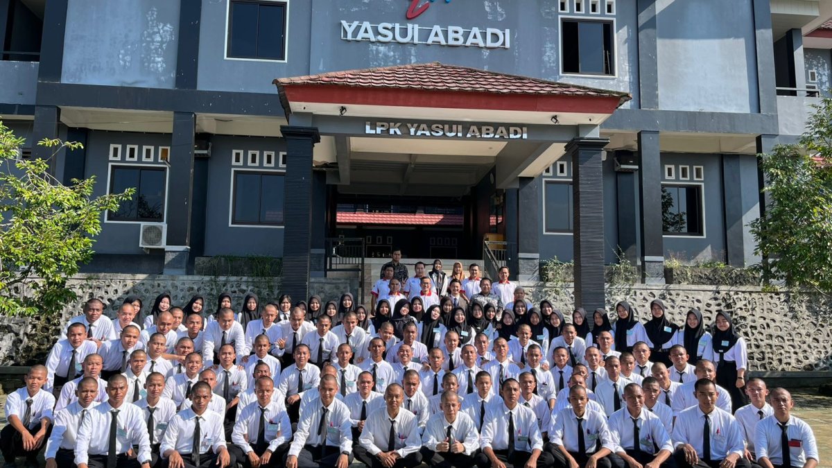 Kunjungan wakil direktur IM Japan ke LPK Yasui Abadi