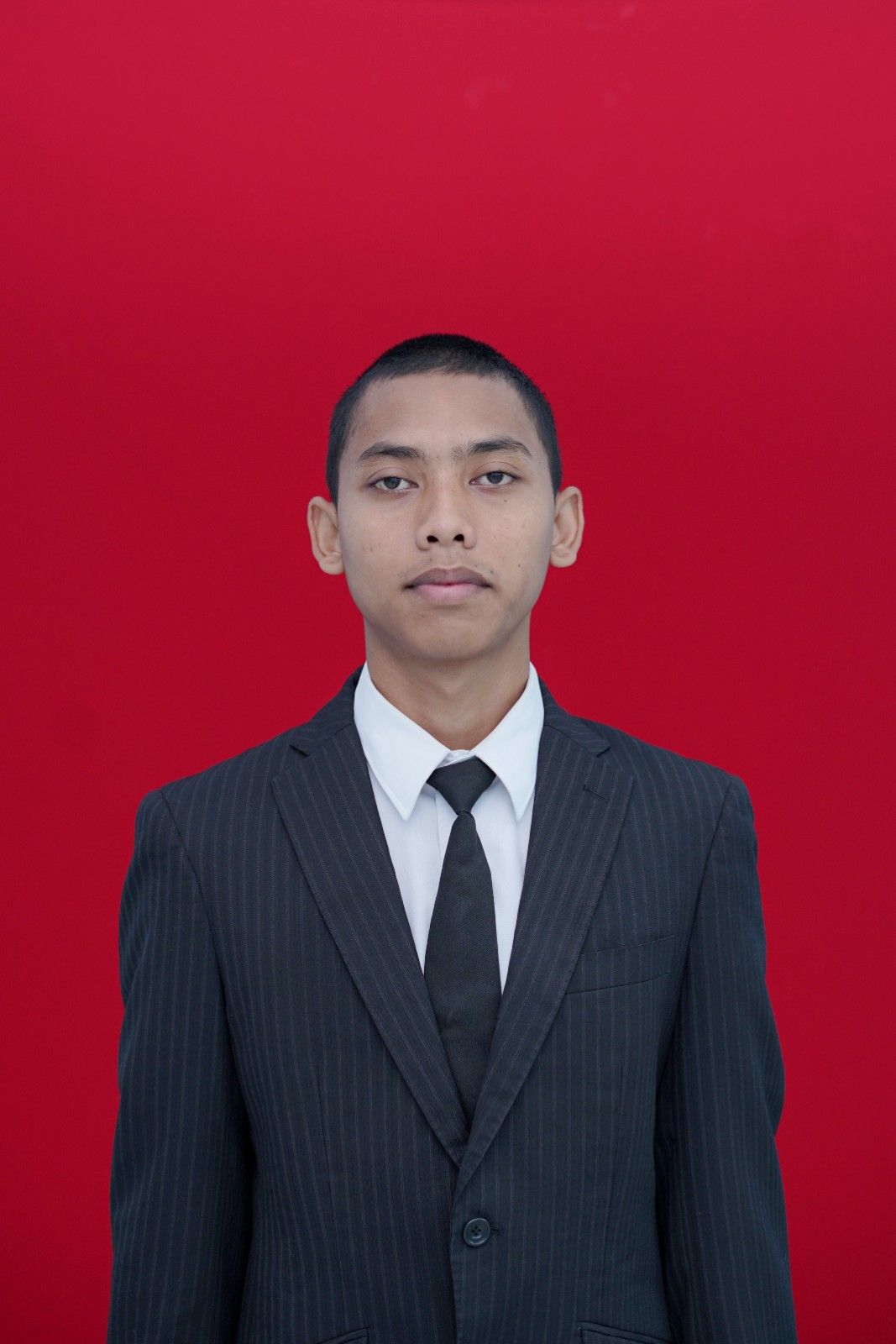 ADIRA HERLAMBANG