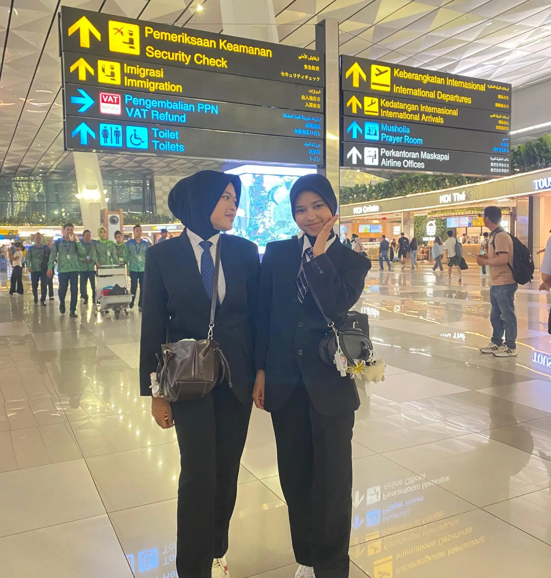 Siswa LPK Yasui Abadi Resmi Diberangkatkan ke Jepang Siswa LPK Yasui Abadi Resmi Diberangkatkan ke Jepang